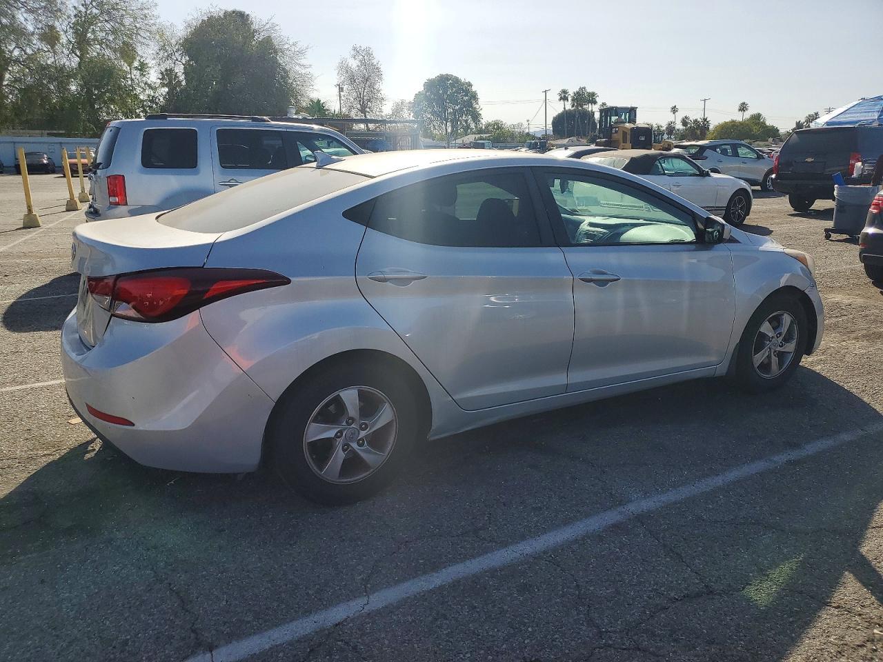 2015 Hyundai Elantra Se - zdjęcie 3