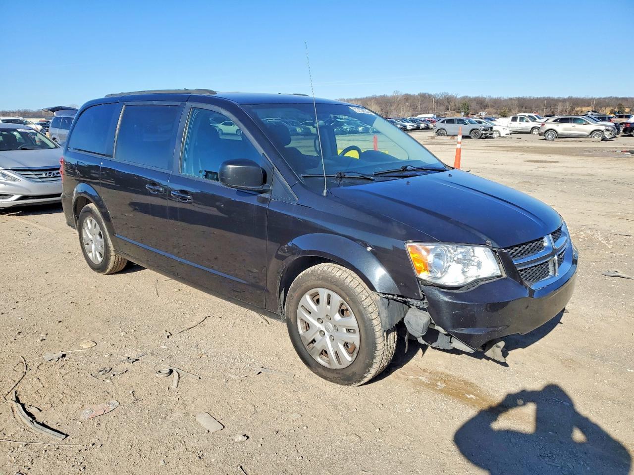 2018 Dodge Grand Caravan Se - zdjęcie 4