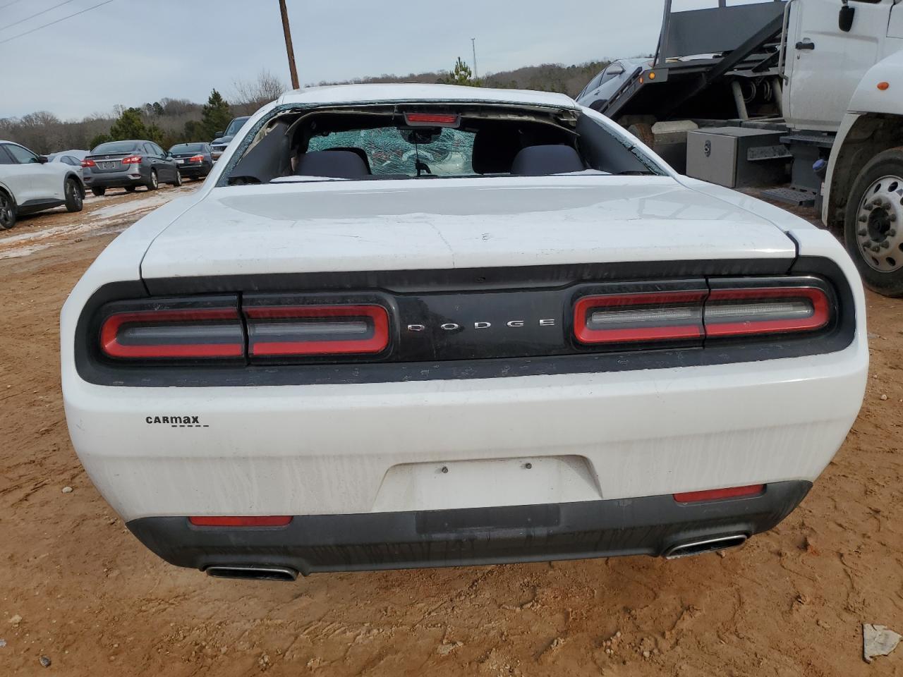 2016 Dodge Challenger Sxt - zdjęcie 6