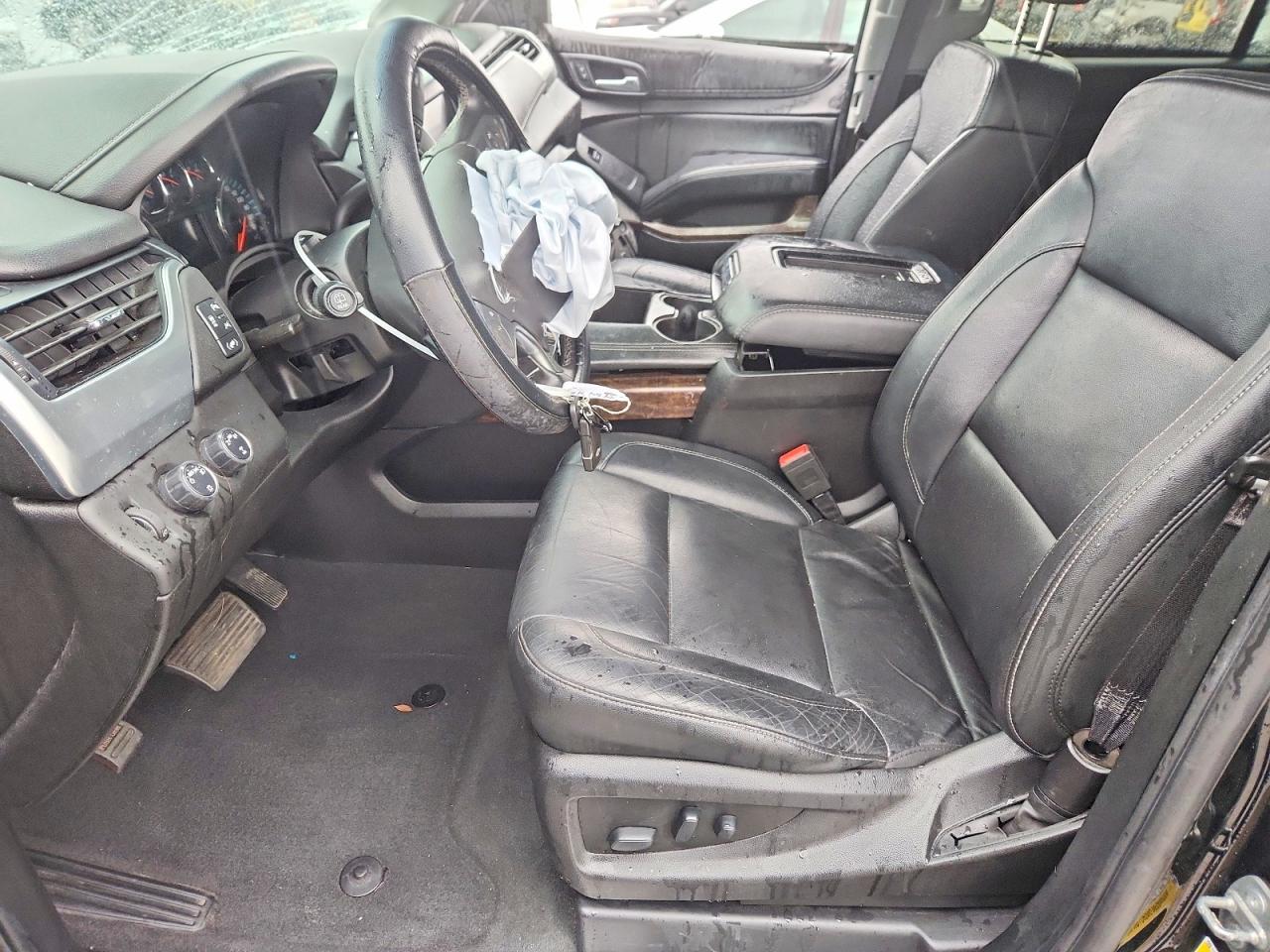 2019 Chevrolet Suburban K1500 Lt - zdjęcie 7