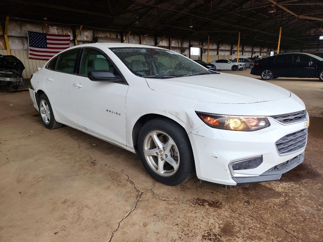 2017 Chevrolet Malibu Ls - zdjęcie 4