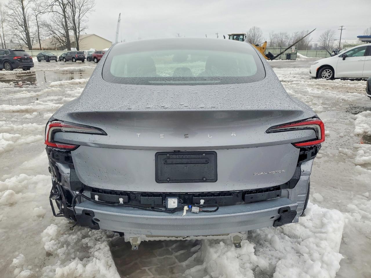 2025 Tesla Model 3 - zdjęcie 6