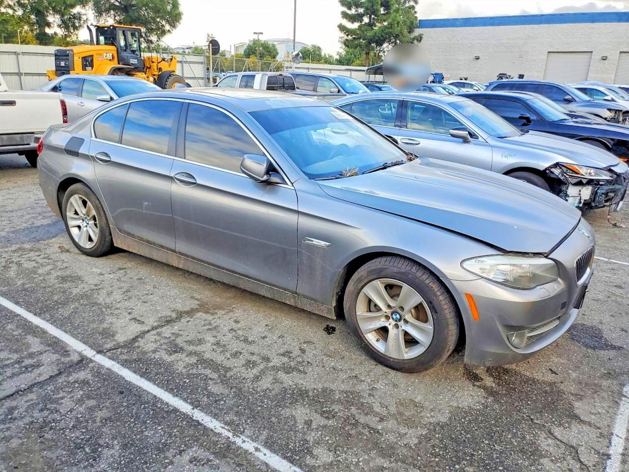 2013 BMW 528 I - zdjęcie 4