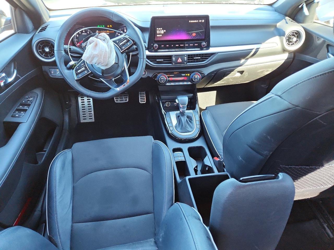 2024 Kia Forte Gt Line - zdjęcie 8