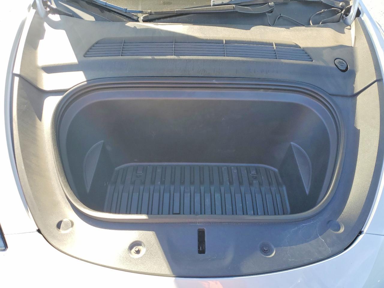 2022 Tesla Model Y - zdjęcie 12