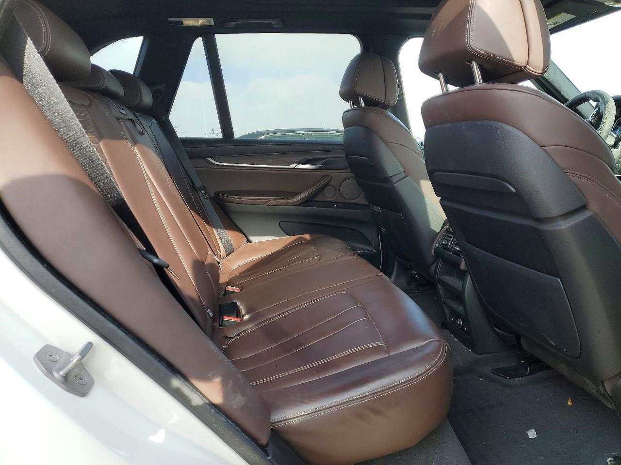 2014 BMW X5 xDrive35I - zdjęcie 10