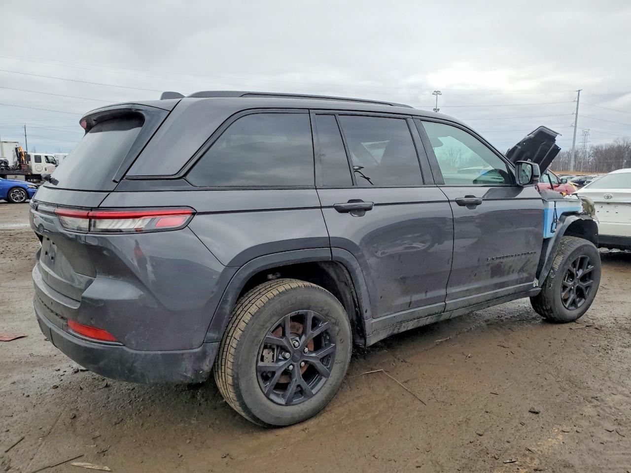 2024 Jeep Grand Cherokee Laredo - zdjęcie 3