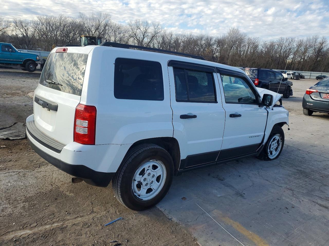 2016 Jeep Patriot Sport - zdjęcie 3