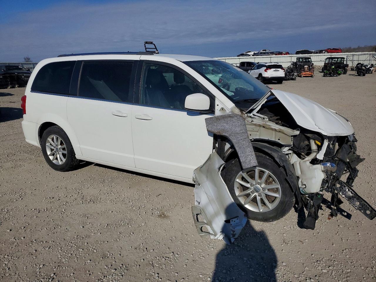 2020 Dodge Grand Caravan Sxt - zdjęcie 4