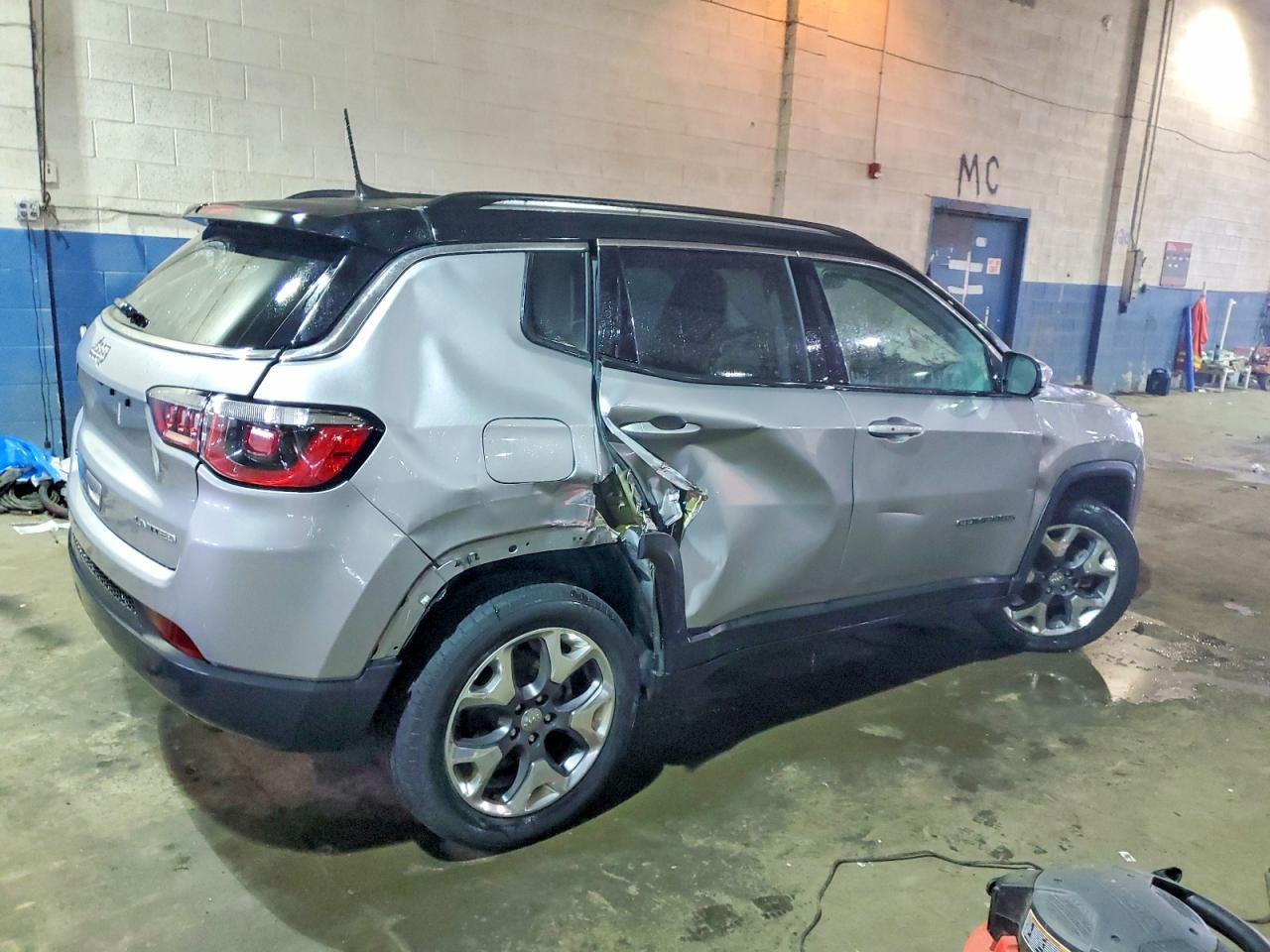 2019 Jeep Compass Limited - zdjęcie 3