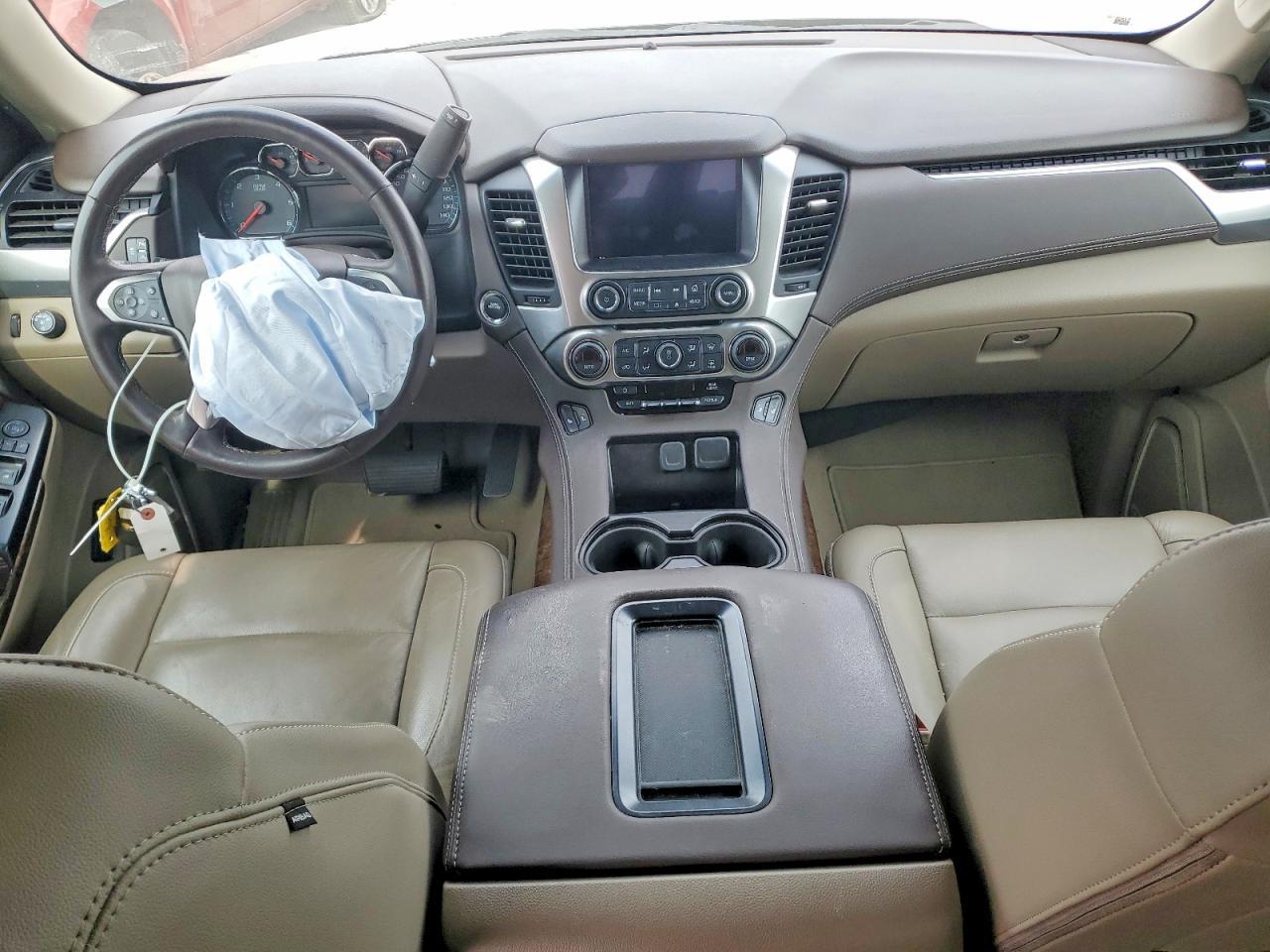 2020 Chevrolet Tahoe C1500 Lt - zdjęcie 8