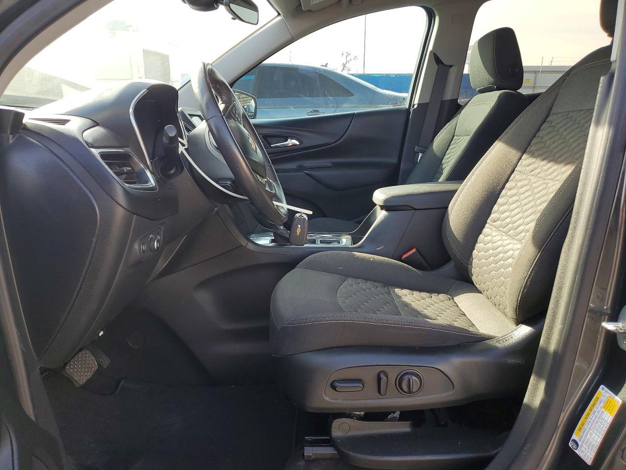 2021 Chevrolet Equinox Lt - zdjęcie 7