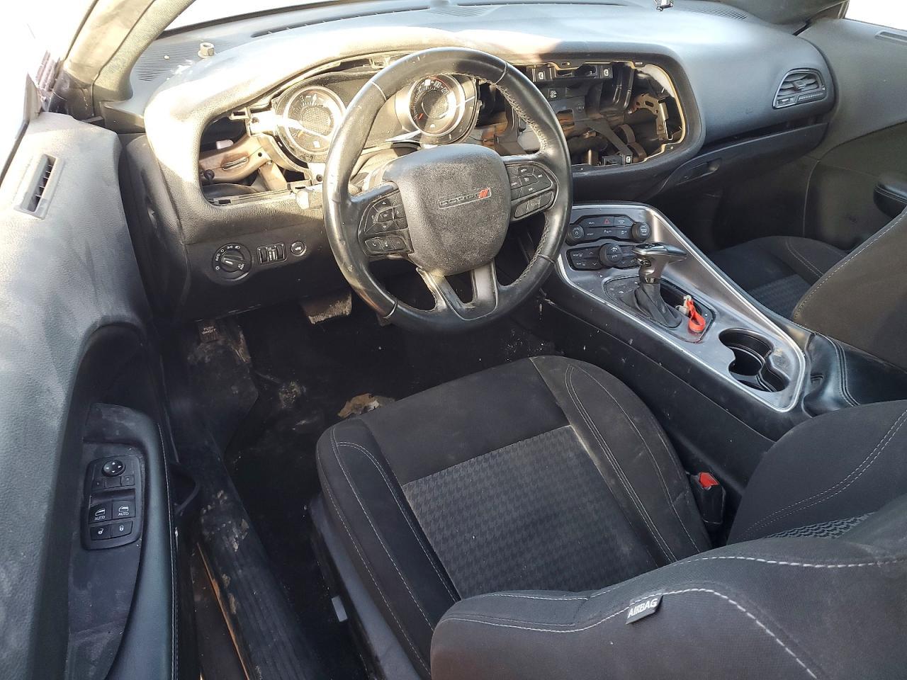 2021 Dodge Challenger Sxt - zdjęcie 8