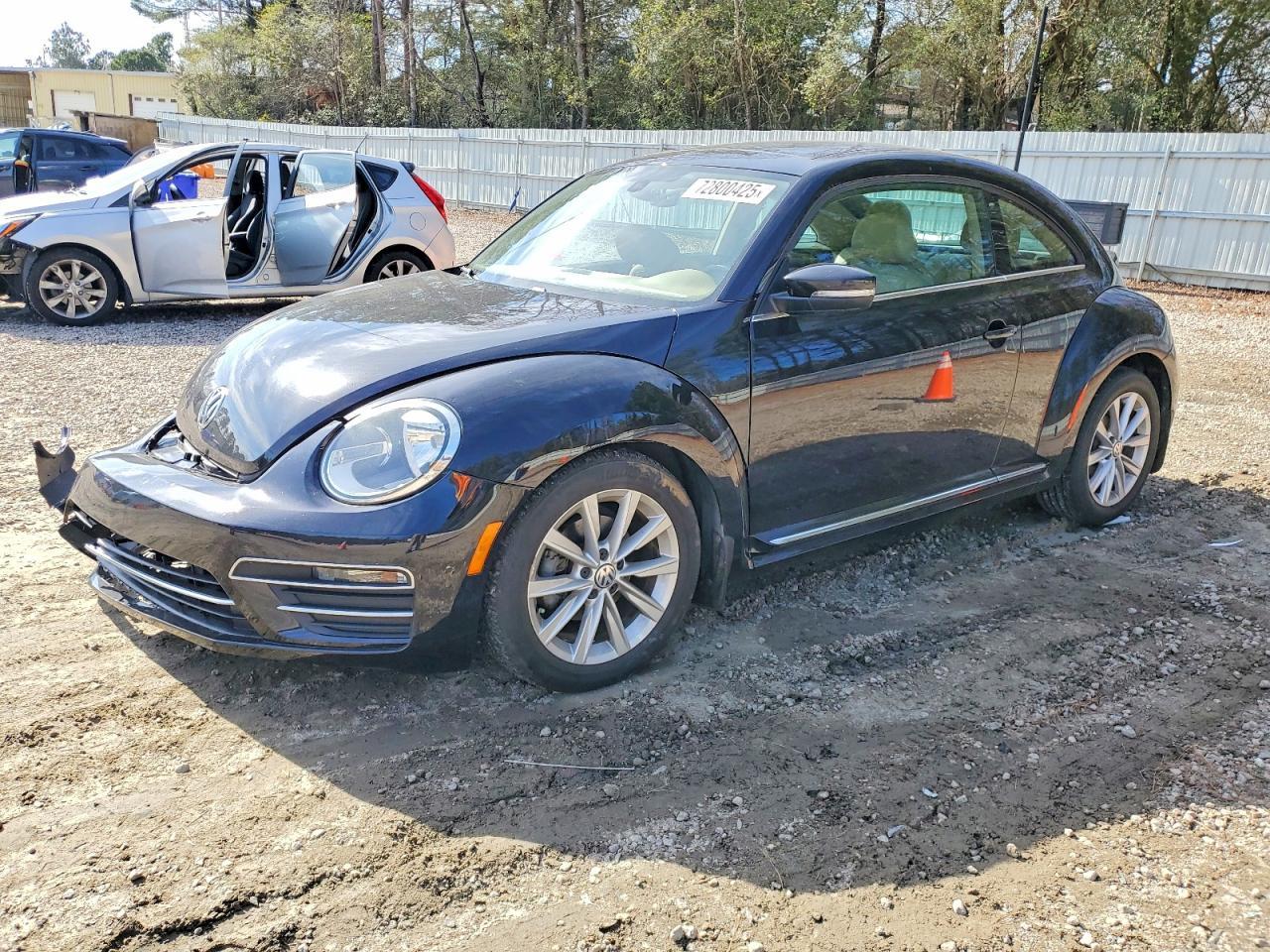 2018 Volkswagen Beetle Se - zdjęcie główne