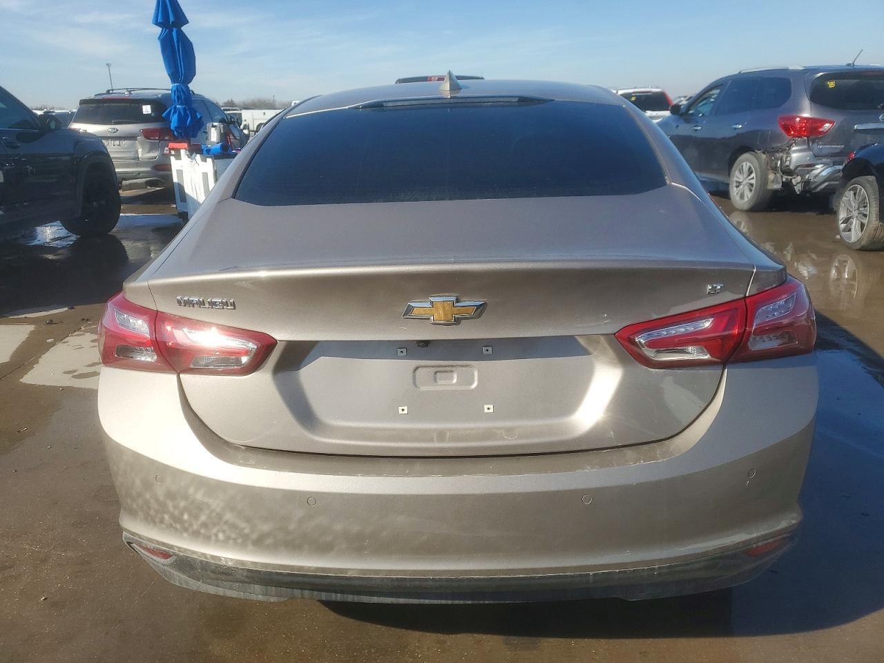 2024 Chevrolet Malibu Premier - zdjęcie 6