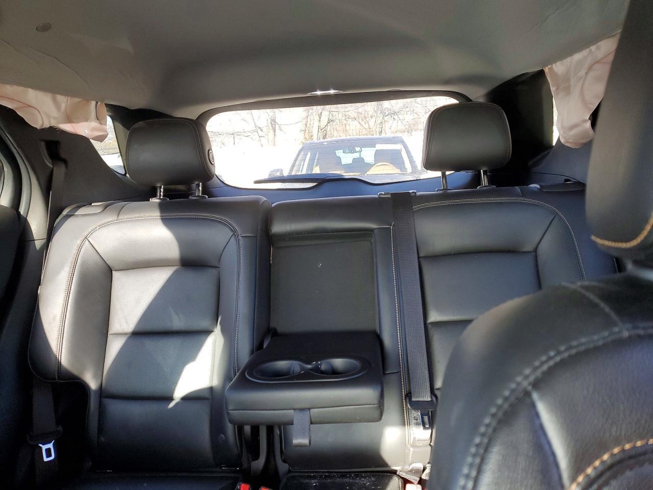 2019 Chevrolet Equinox Premier - zdjęcie 10