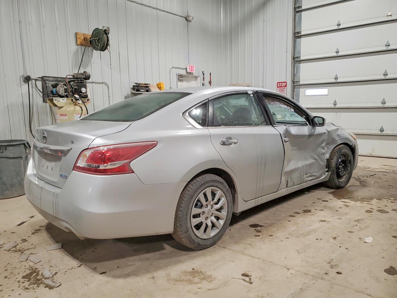 2013 Nissan Altima 2.5 - zdjęcie 3