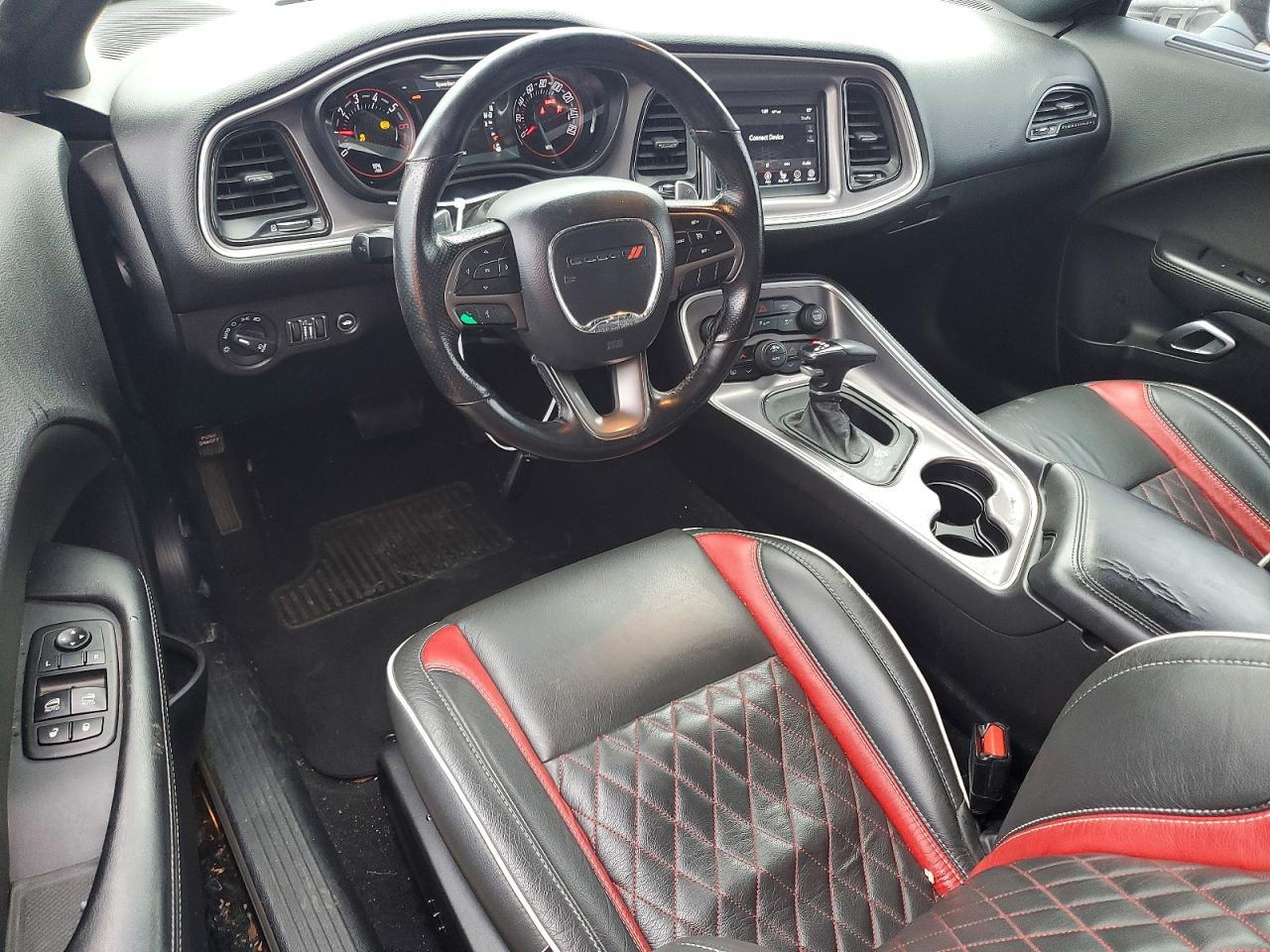 2019 Dodge Challenger R/T - zdjęcie 8