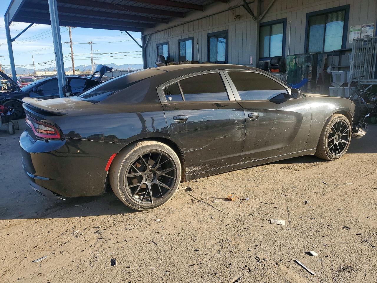 2016 Dodge Charger Sxt - zdjęcie 3