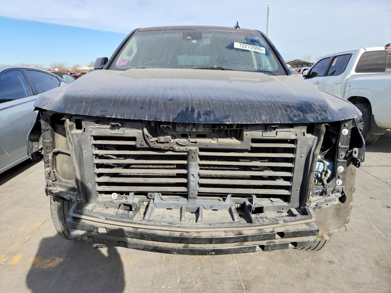 2017 Chevrolet Suburban C1500 Lt - zdjęcie 5