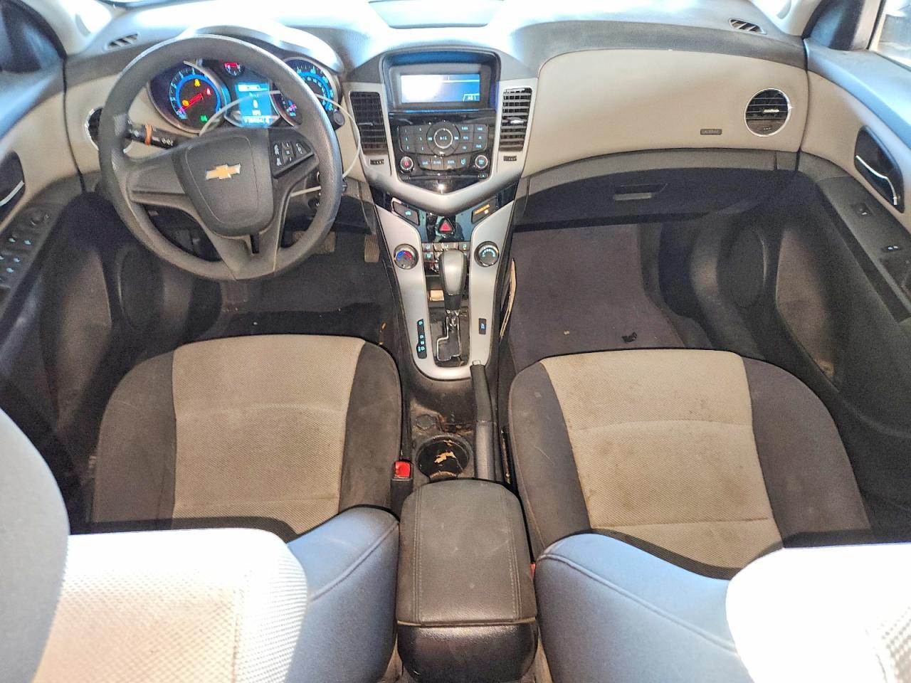 2016 Chevrolet Cruze Limited Ls - zdjęcie 8