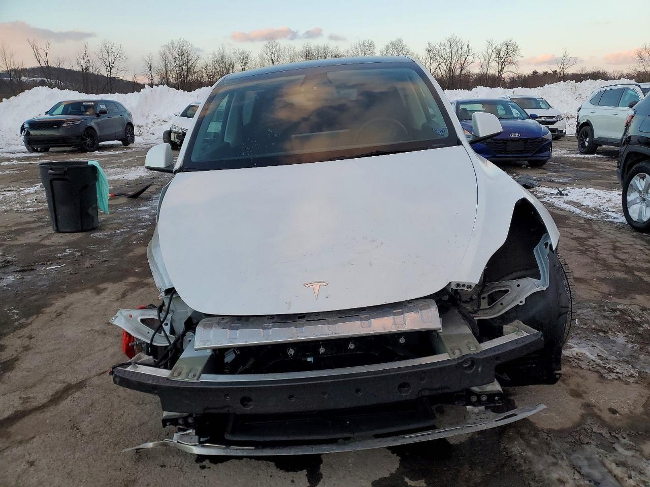 2022 Tesla Model Y - zdjęcie 5