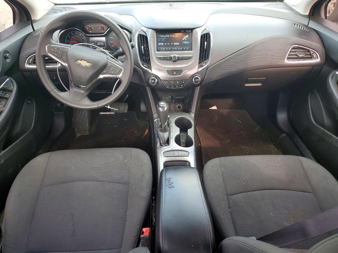 2017 Chevrolet Cruze Lt - zdjęcie 8