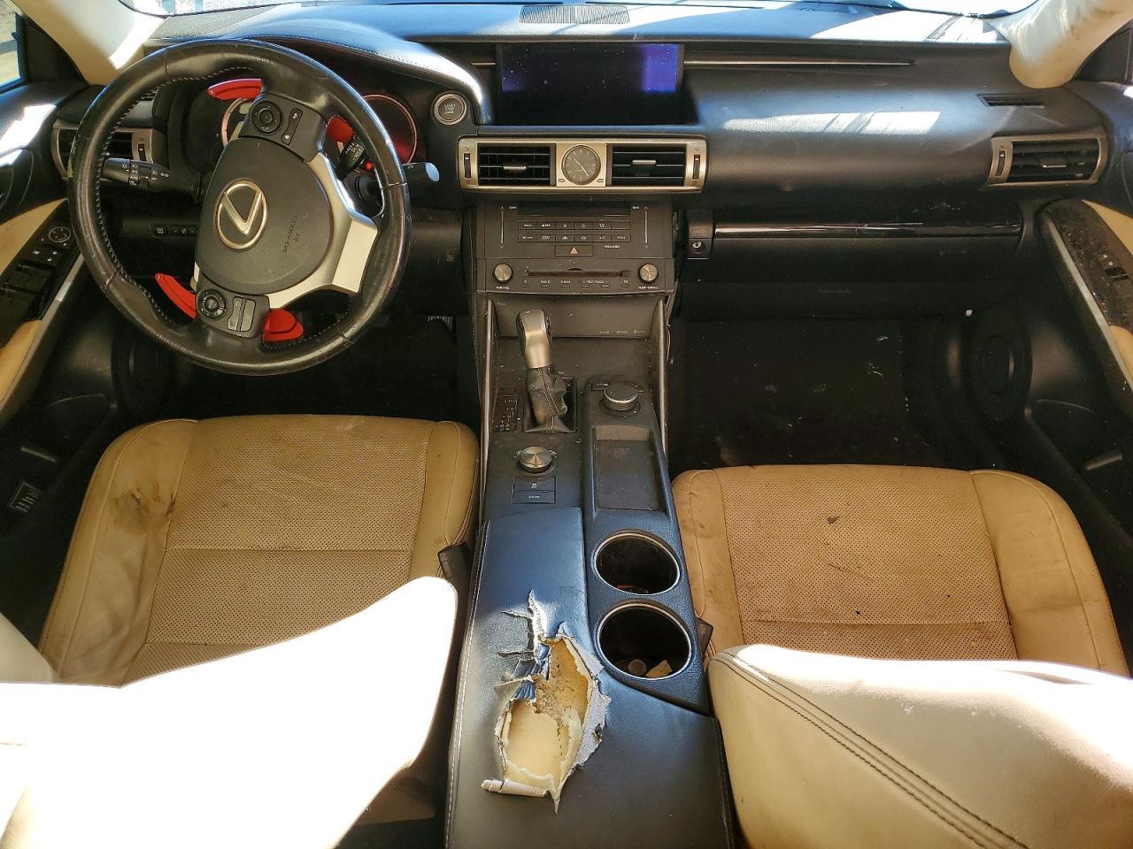 2016 Lexus Is 200T - zdjęcie 8
