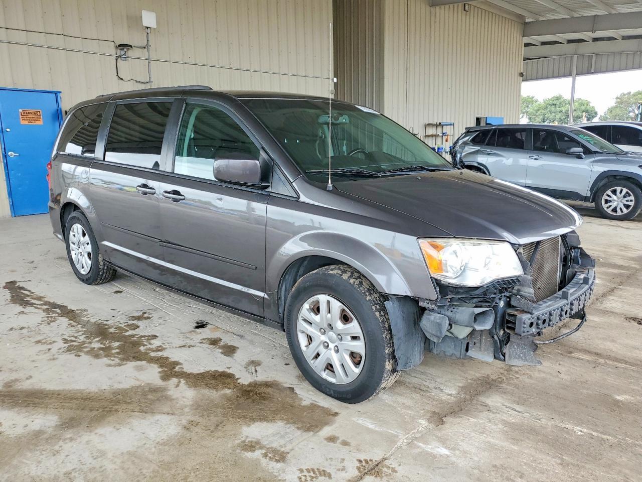 2016 Dodge Grand Caravan Sxt - zdjęcie 4