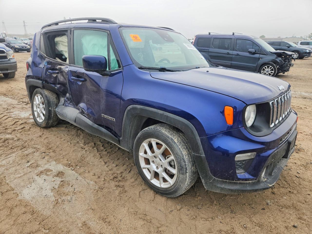 2021 Jeep Renegade Latitude - zdjęcie 4