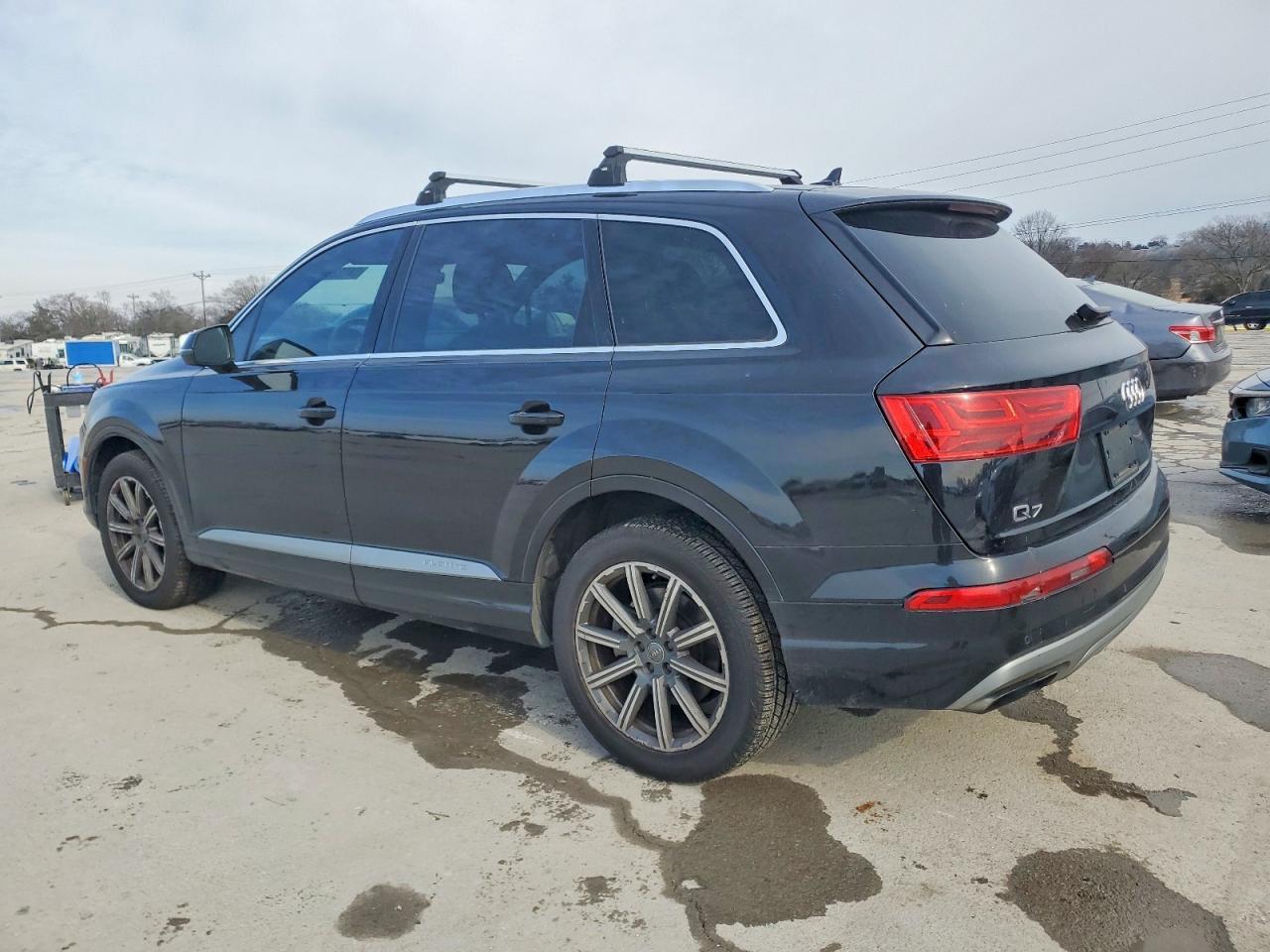 Audi Q7 - zdjęcie 2