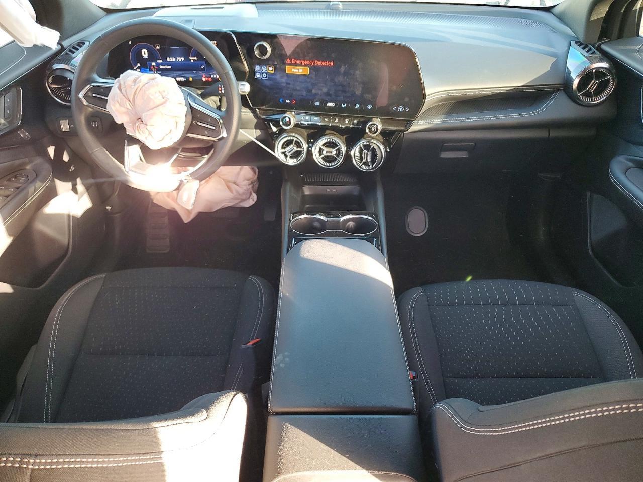 2025 Chevrolet Blazer Lt - zdjęcie 8