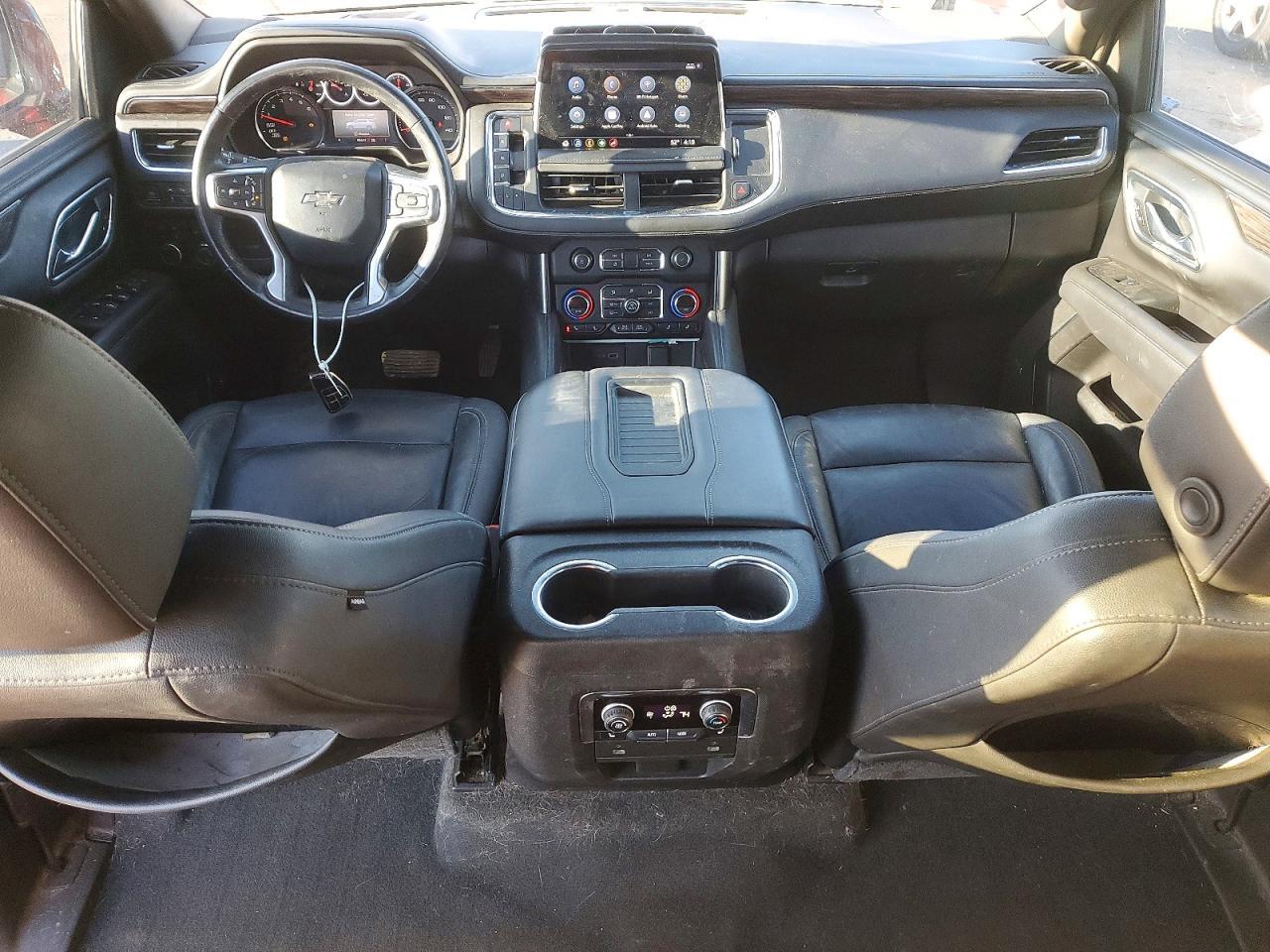 2021 Chevrolet Suburban K1500 Z71 - zdjęcie 8