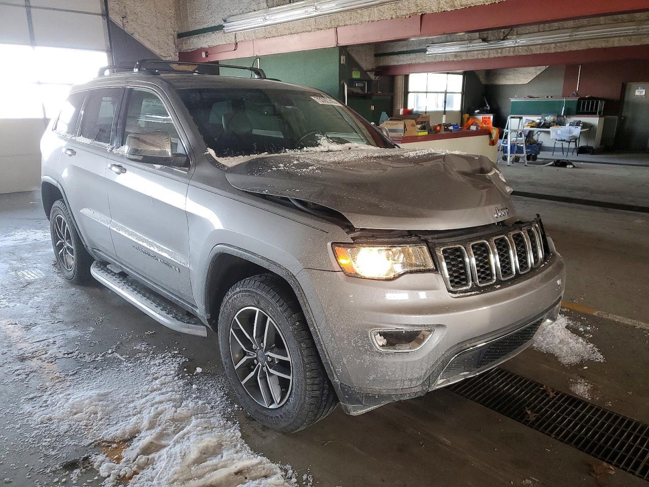 2021 Jeep Grand Cherokee Limited - zdjęcie 4