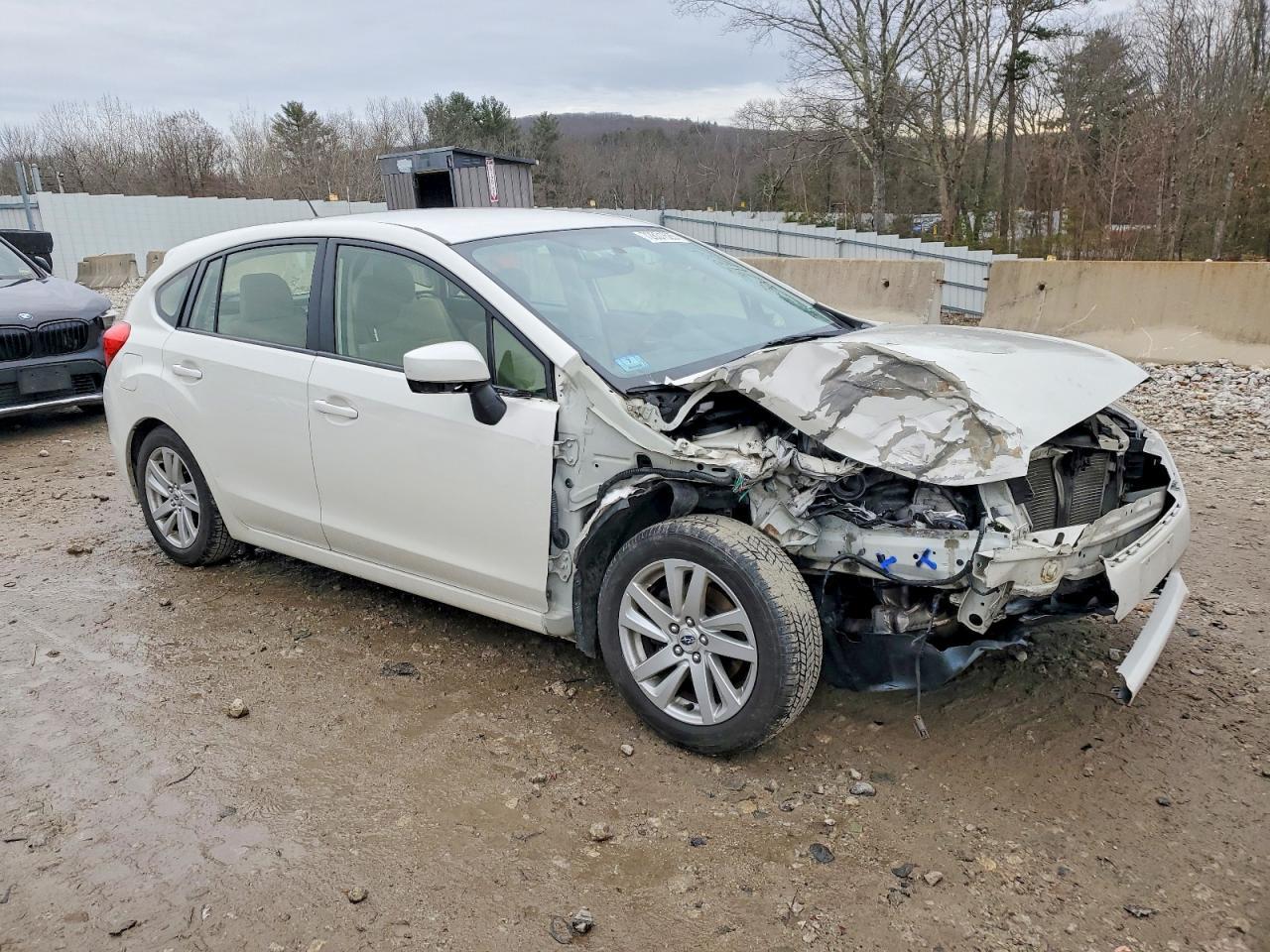 2015 Subaru Impreza Premium - zdjęcie 4