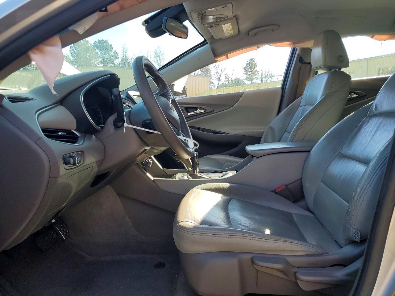 2016 Chevrolet Malibu Ls - zdjęcie 7