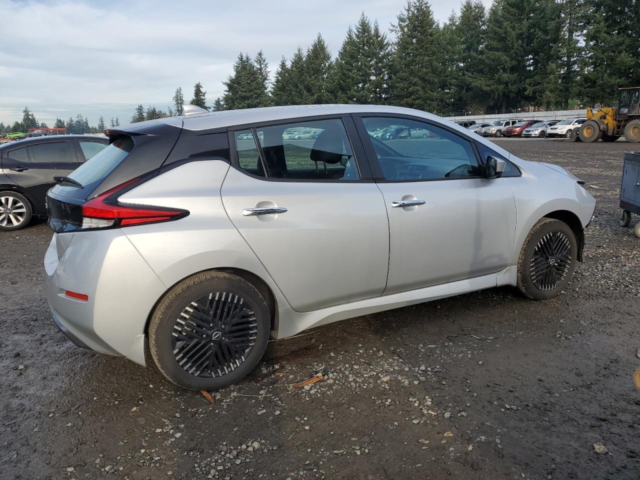 2025 Nissan Leaf Sv Plus - zdjęcie 3