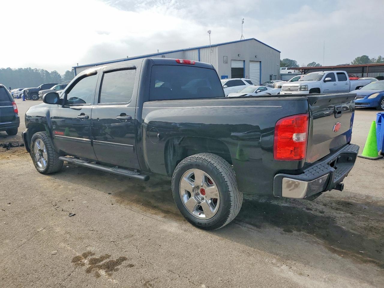 2013 Chevrolet Silverado C1500 Ltz - zdjęcie 2