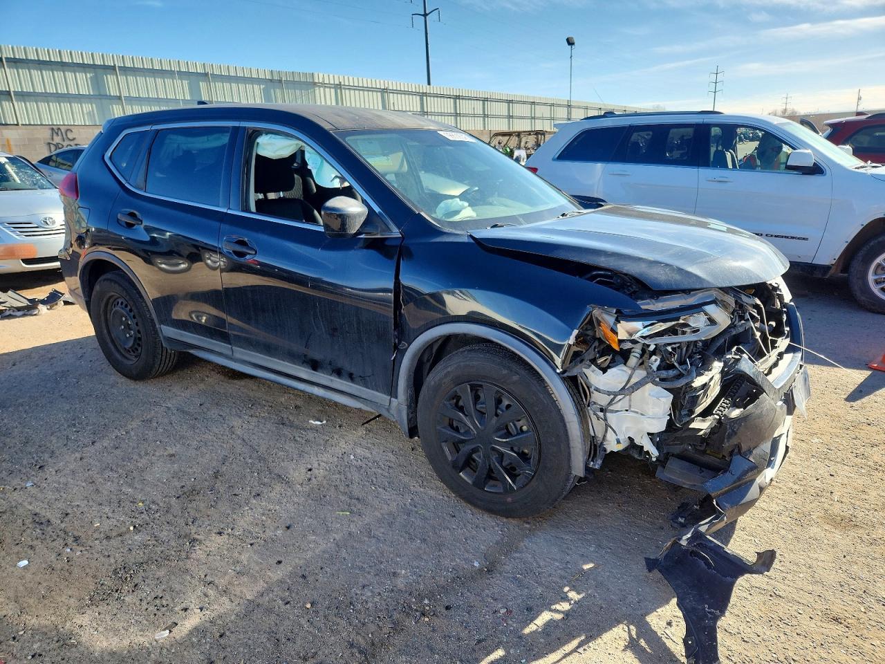 2018 Nissan Rogue S - zdjęcie 4