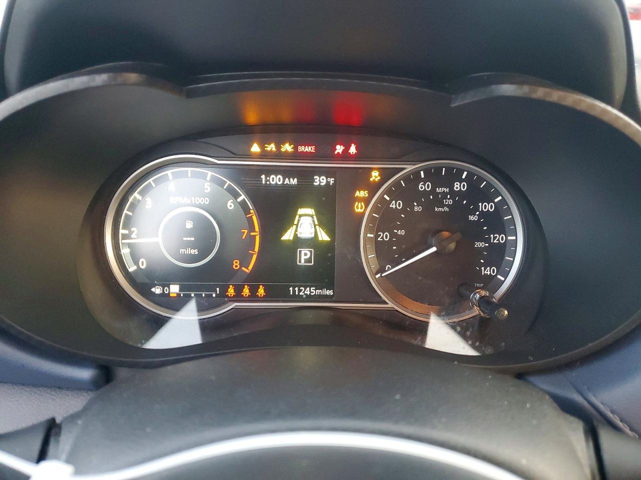 2025 Nissan Versa Sv - zdjęcie 9