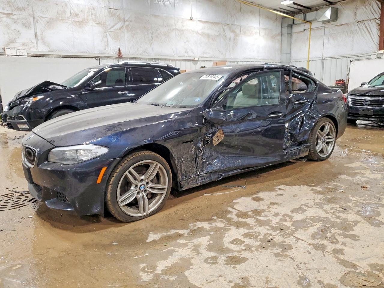 2013 BMW Seria 5