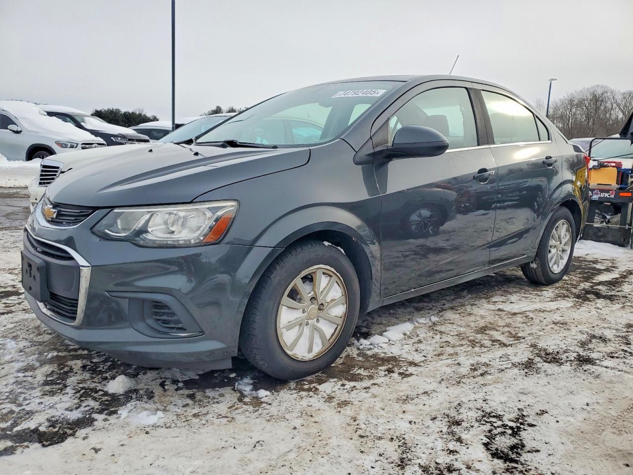 2017 Chevrolet Sonic Lt - zdjęcie główne