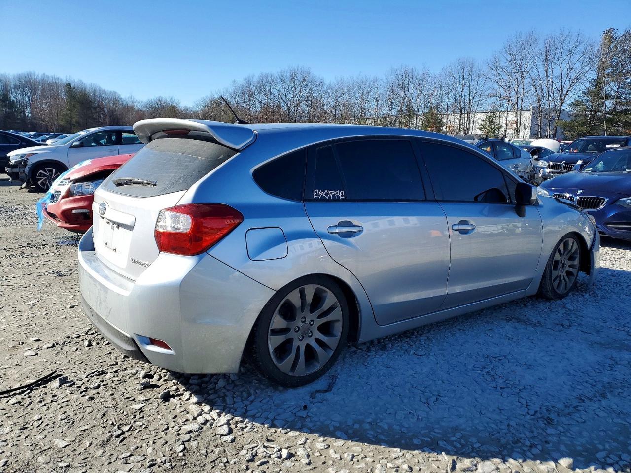 2014 Subaru Impreza Premium - zdjęcie 3