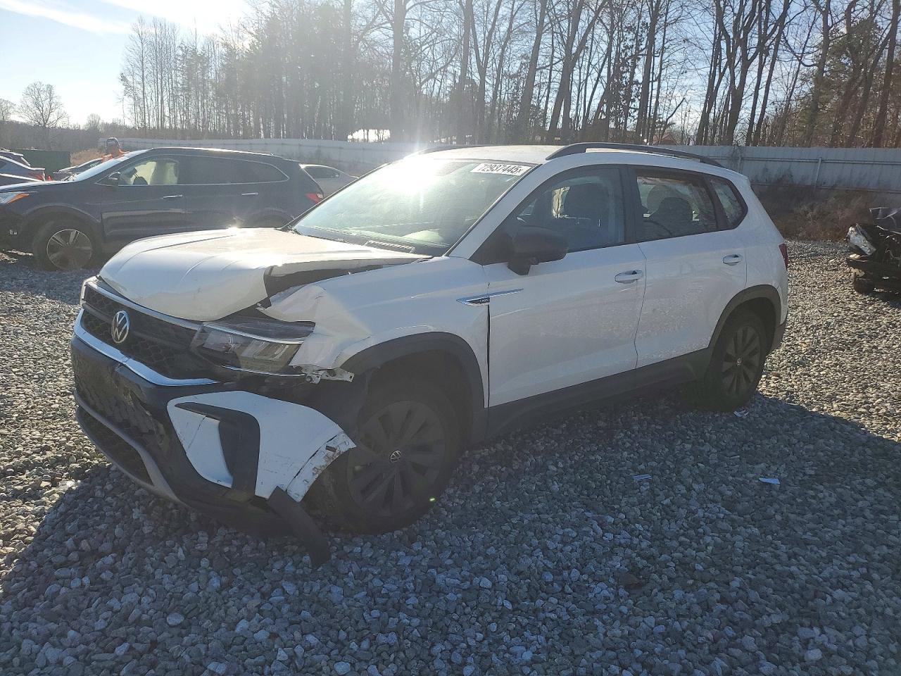 2022 Volkswagen Taos S - zdjęcie główne