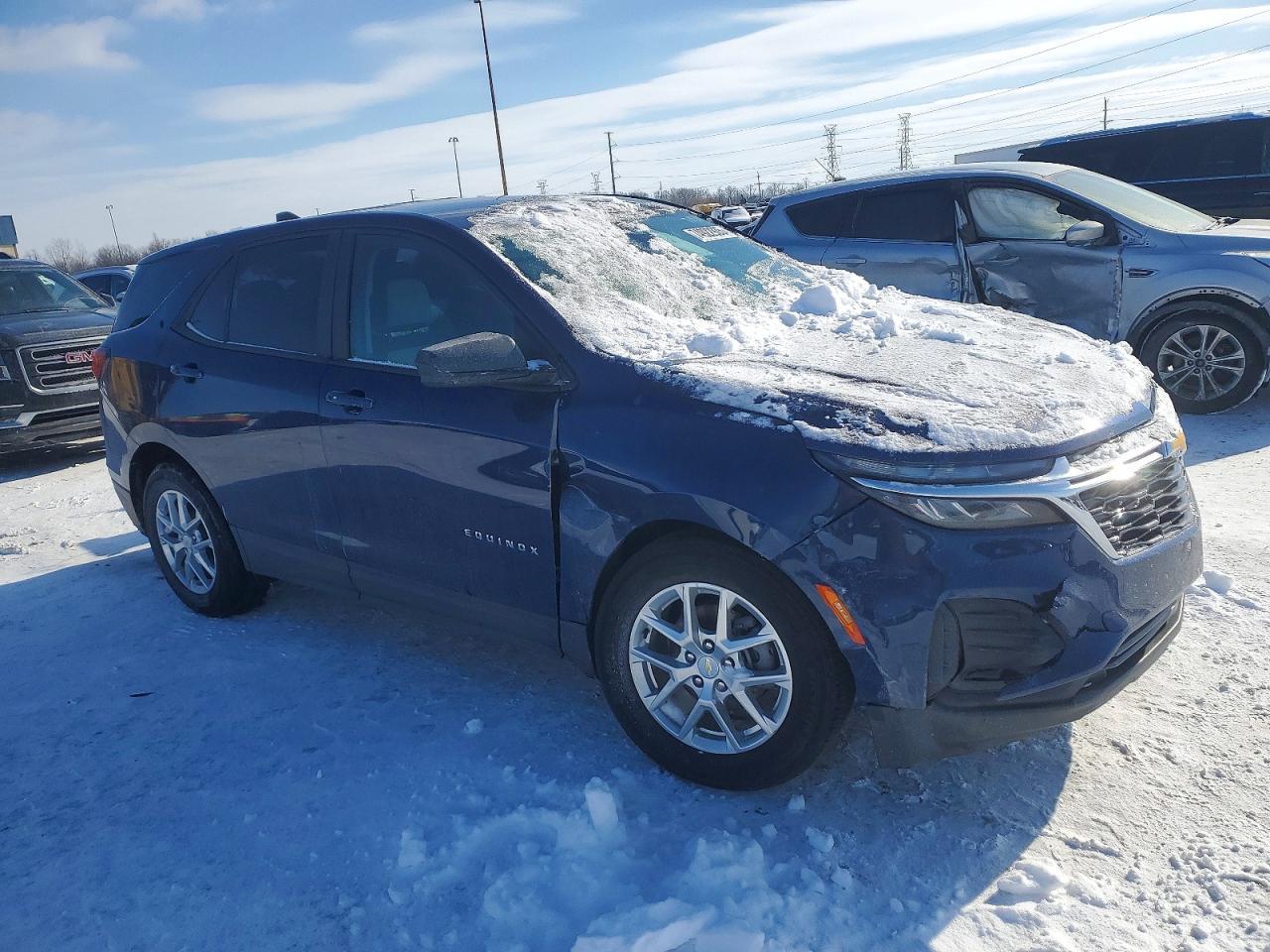 2022 Chevrolet Equinox Ls - zdjęcie 4