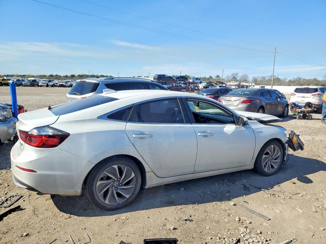 2020 Honda Insight Touring - zdjęcie 3