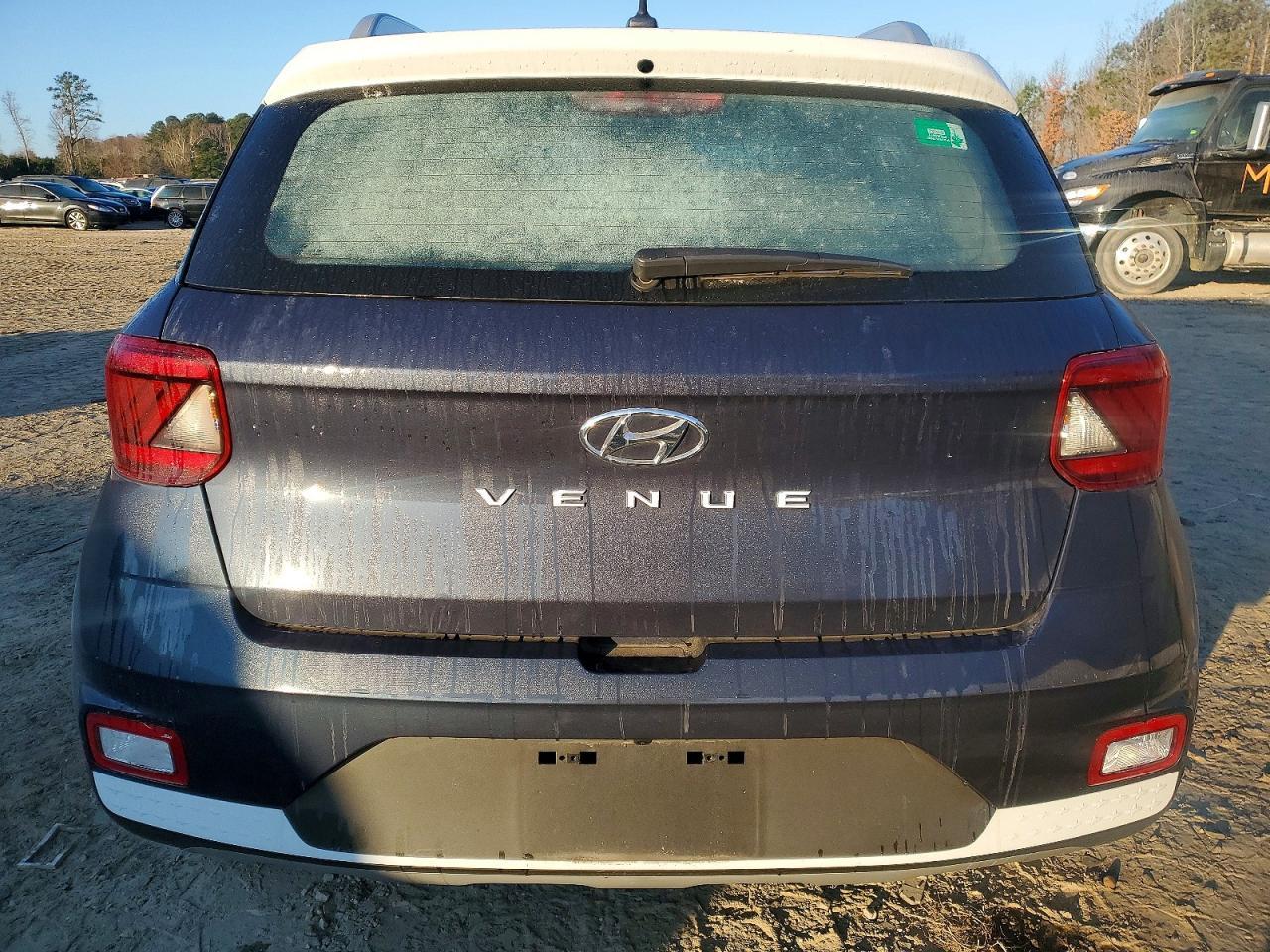 2025 Hyundai Venue Sel - zdjęcie 6