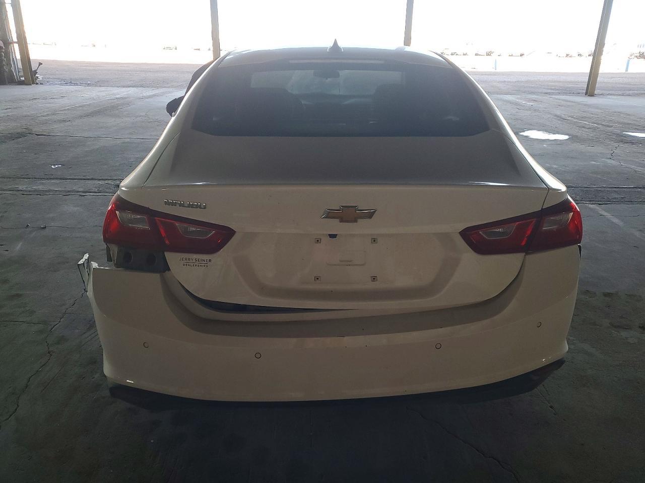 2024 Chevrolet Malibu Ls - zdjęcie 6