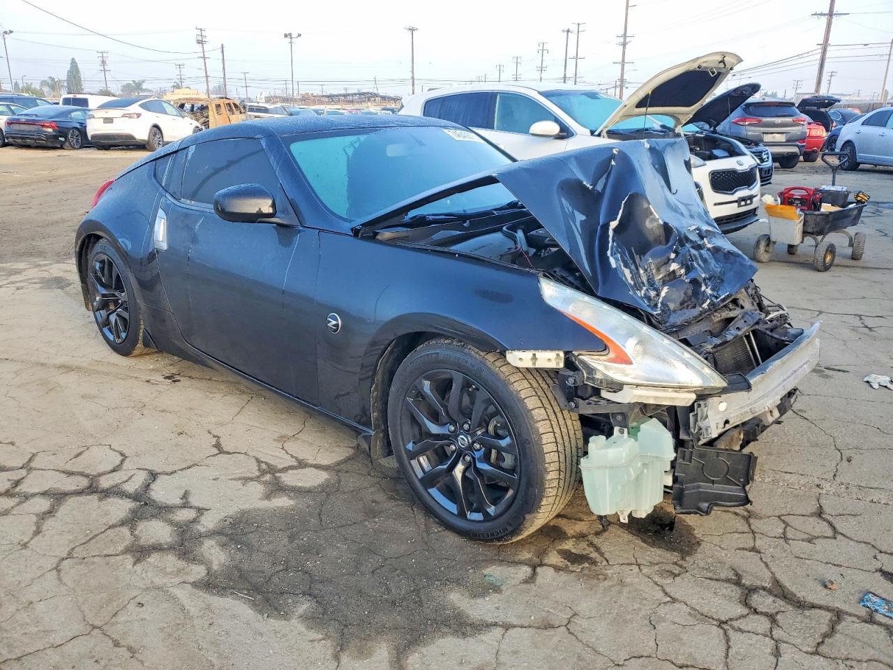 2016 Nissan 370Z Base - zdjęcie 4