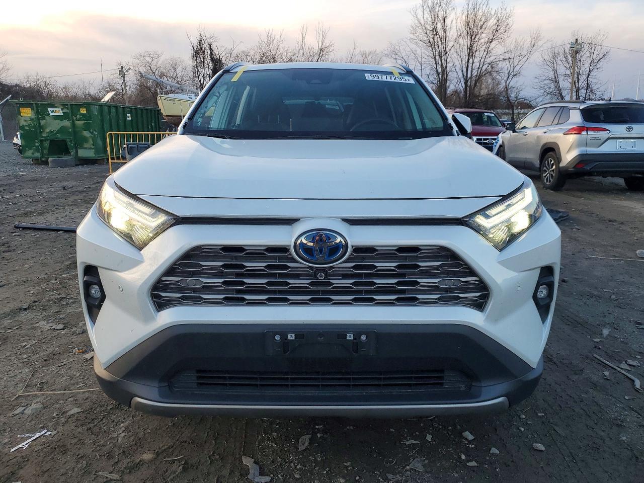 2024 Toyota Rav4 Limited - zdjęcie 5